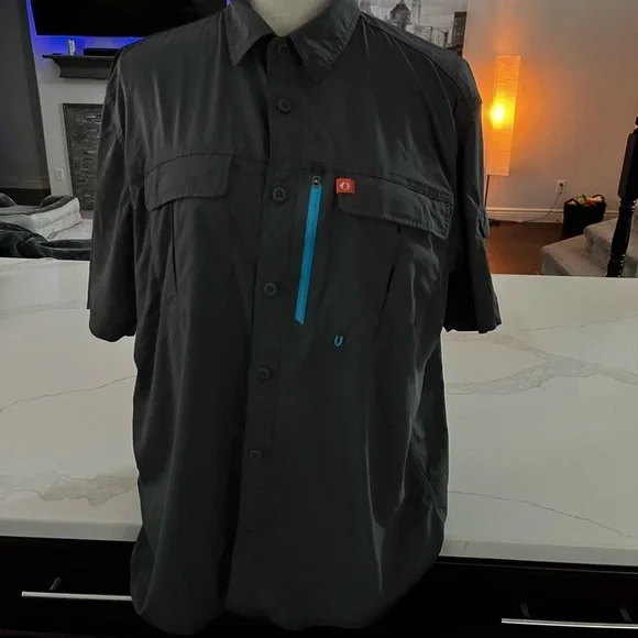 Dark Gray Short Sleeve Button-Up Shirt Men’s Large - Picture 7 of 10